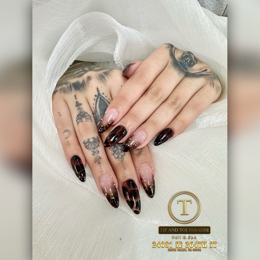 Beautiful Nails at Tip & Toe Paradise